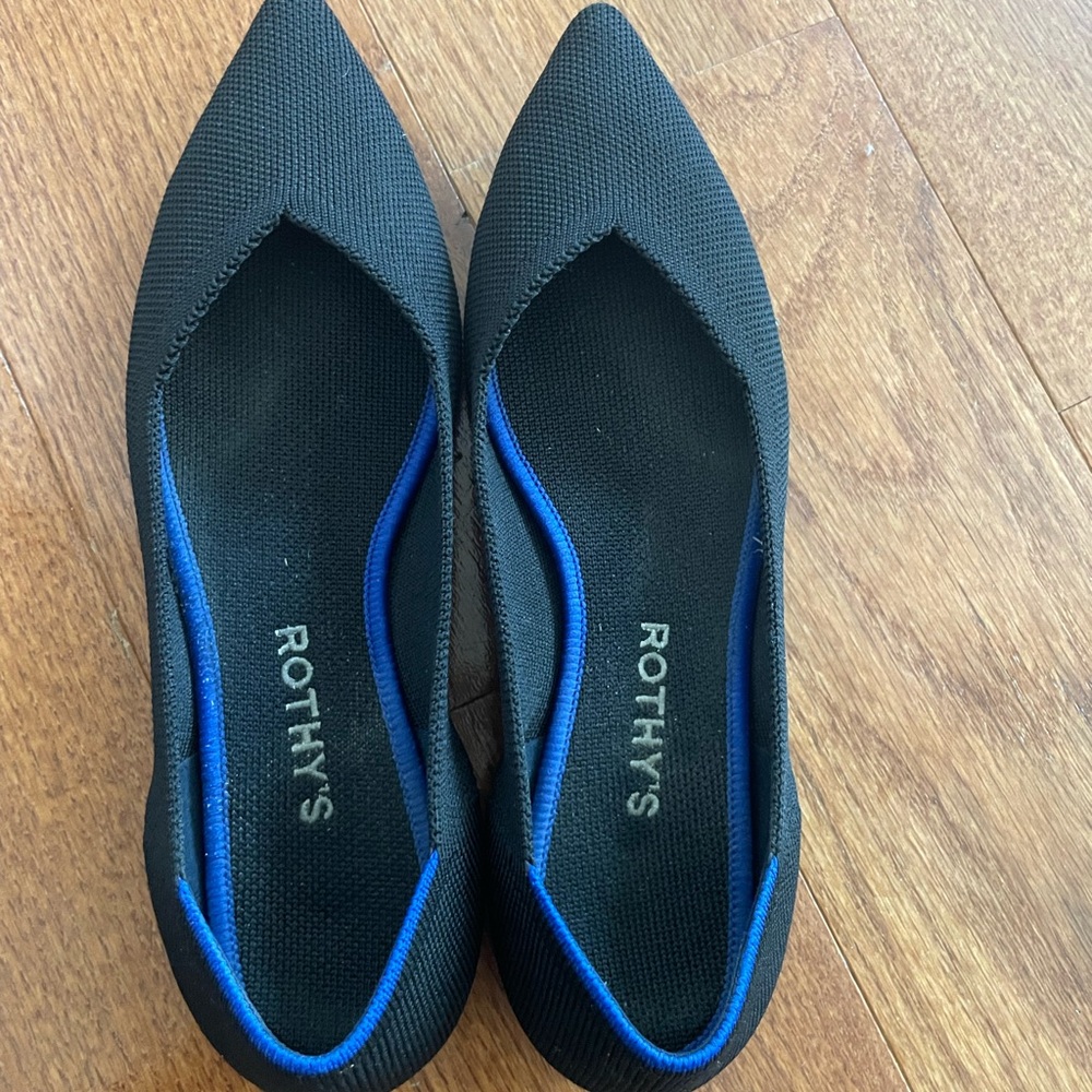 Rothy's Black and Blue Flats